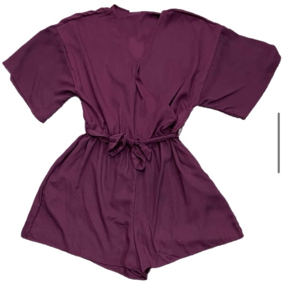 LuLaRoe “Melinda” Burgundy Jumpsuit shorts - Picture 11 of 11